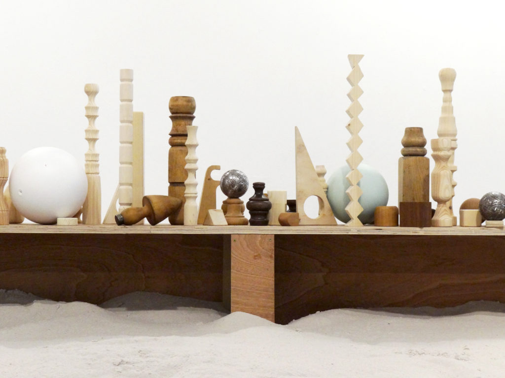 CLAIRE EBENDINGER, INVISIBLE CITIES, TURNED WOOD, SAND, WOODEN SANDBOX, 2,50 X 2,50 CM